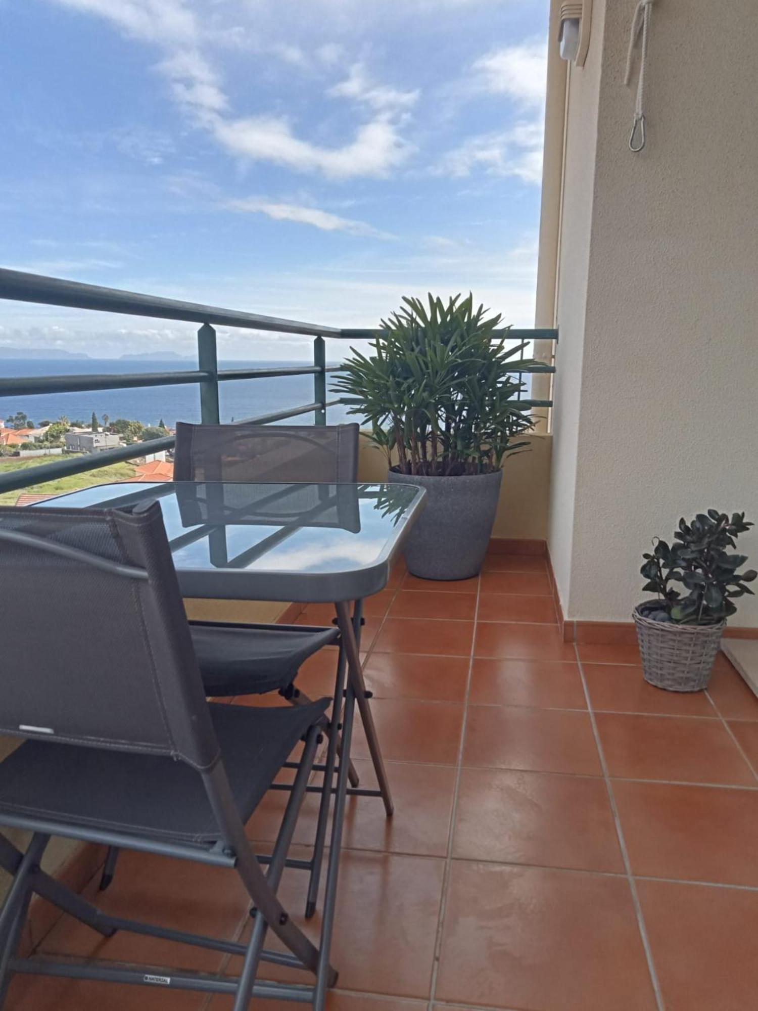Sunrise Apartment Canico  Exterior photo